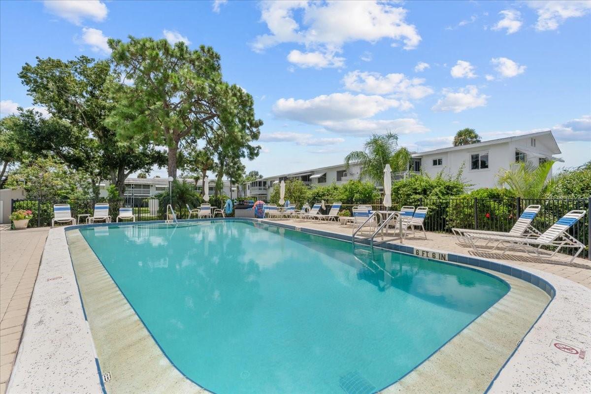 1561 LEISURE DR #F34