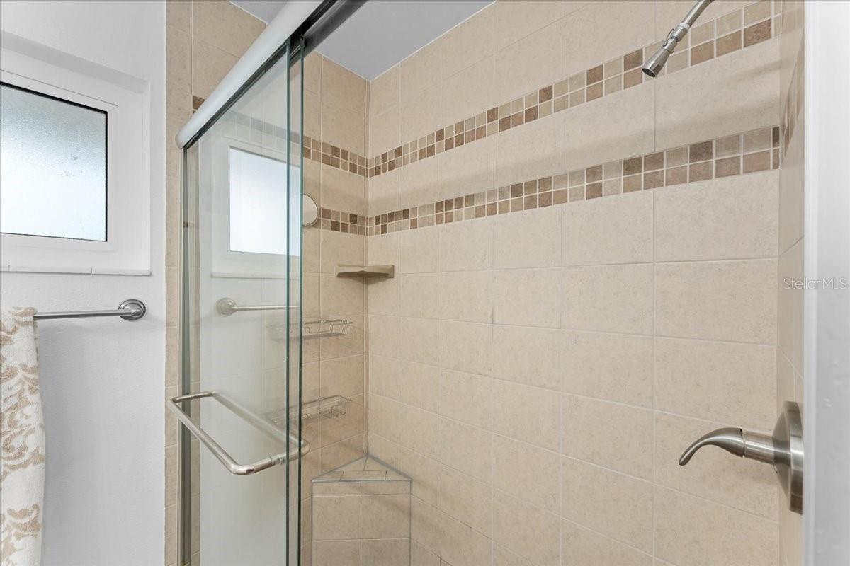 1561 LEISURE DR #F34