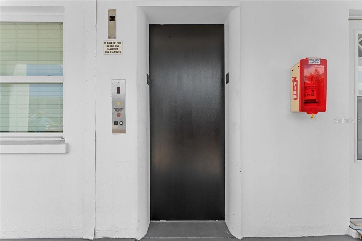 1561 LEISURE DR #F34