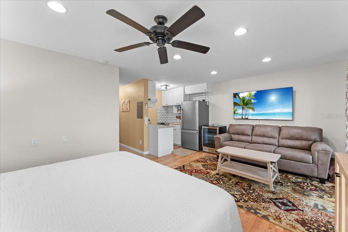 1561 LEISURE DR #F34