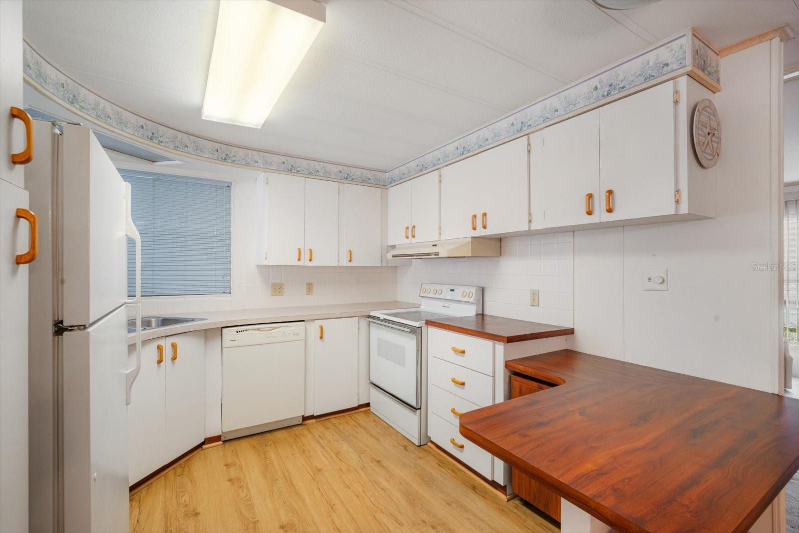 2107 PALMA SOLA BLVD #Lot 16