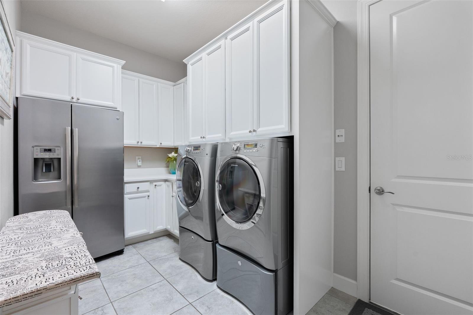 10414 WICKER PARK PL