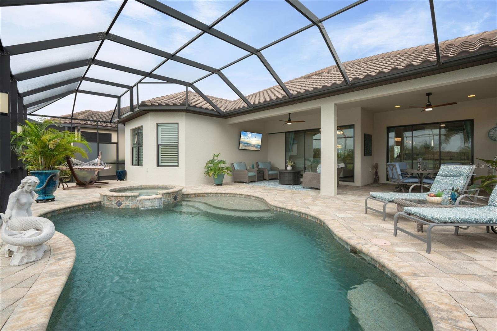 10414 WICKER PARK PL