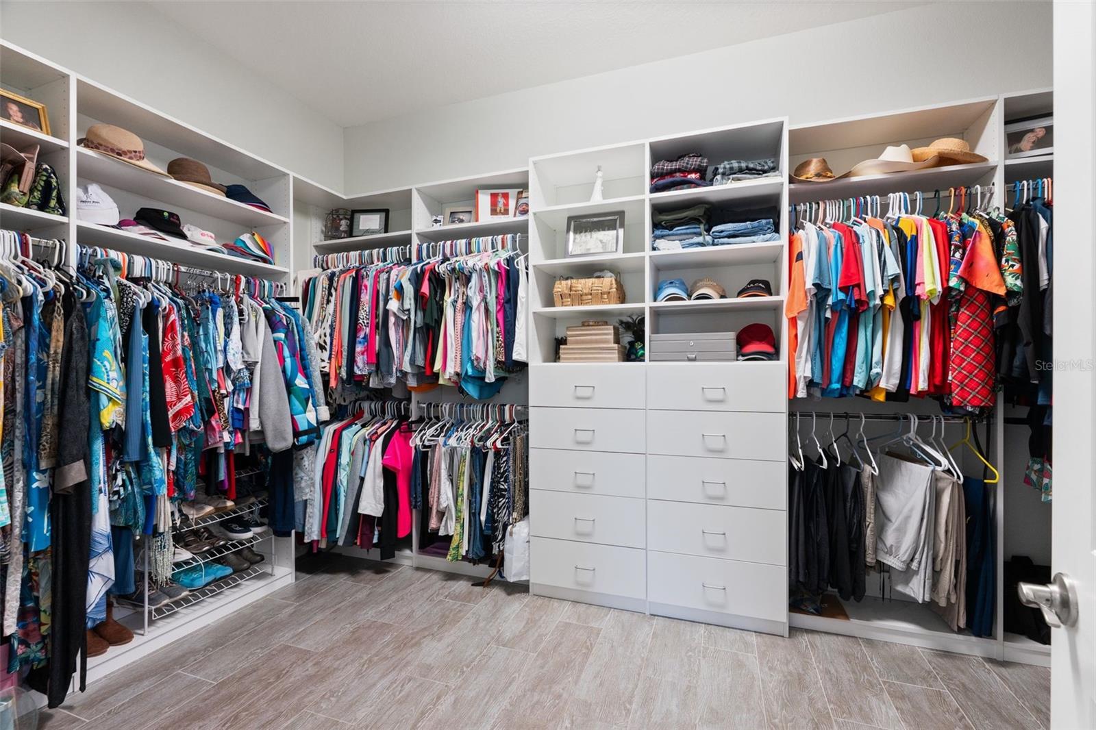 10414 WICKER PARK PL