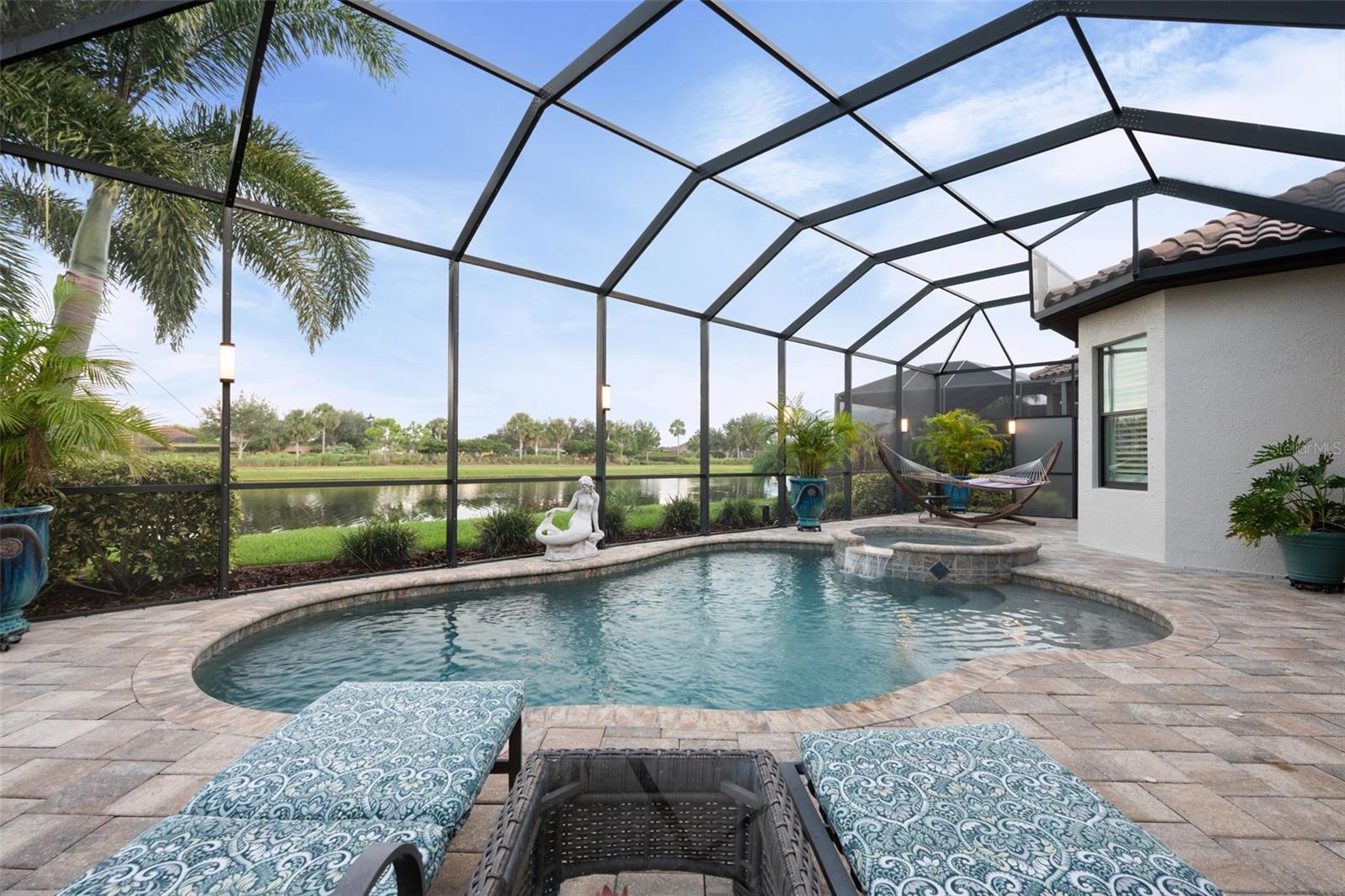 10414 WICKER PARK PL