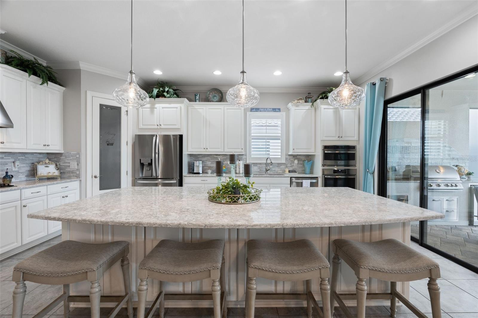 10414 WICKER PARK PL