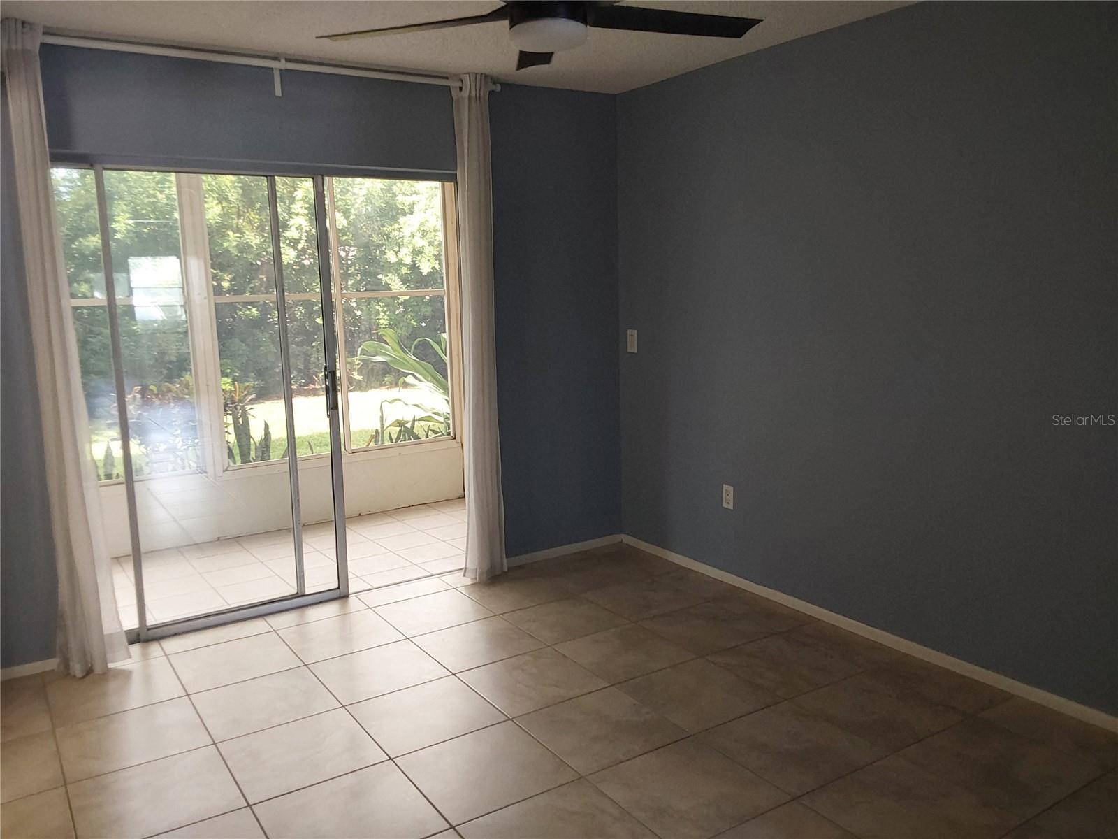 4210 IRONWOOD CIR #107J