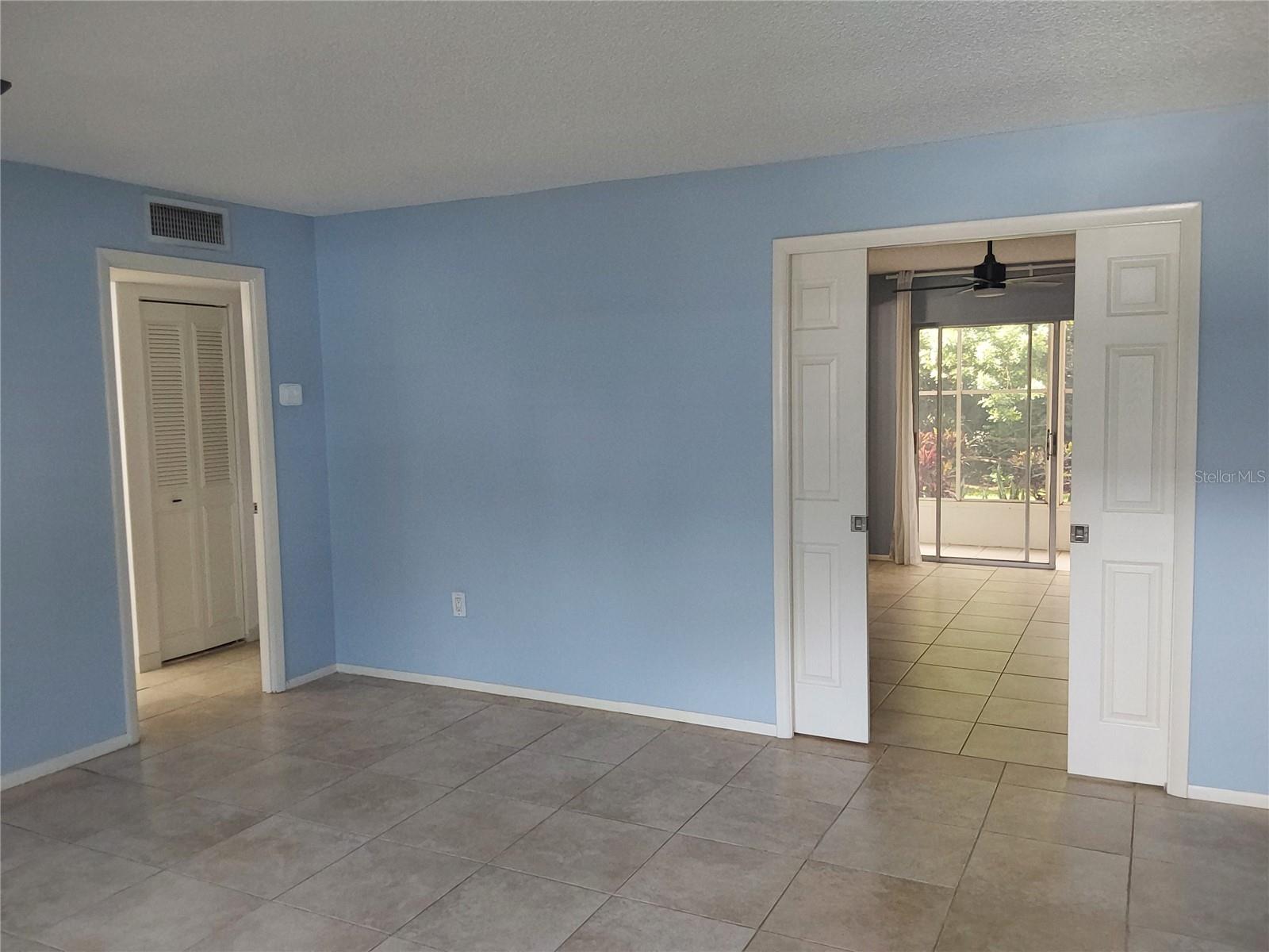 4210 IRONWOOD CIR #107J