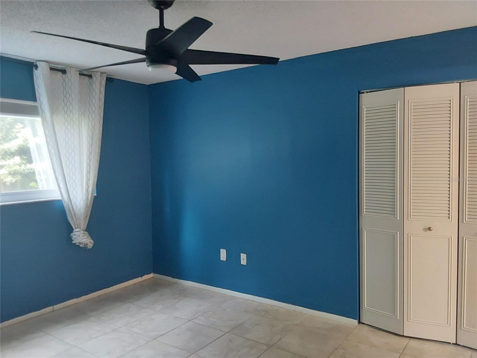 4210 IRONWOOD CIR #107J