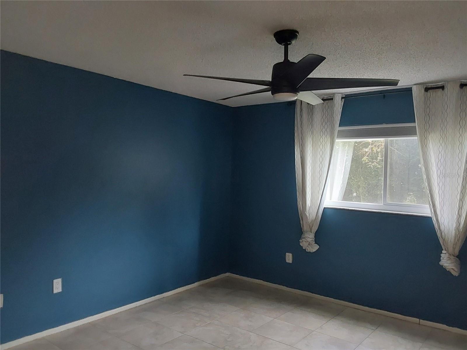 4210 IRONWOOD CIR #107J