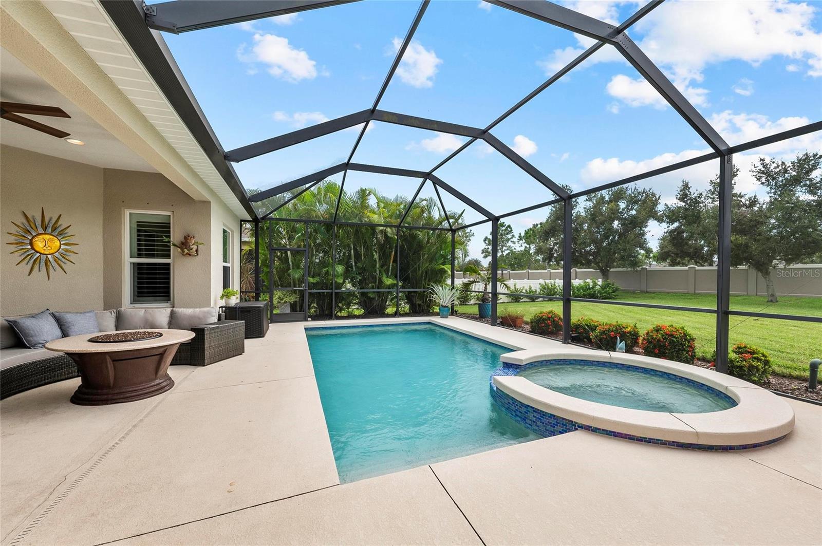 6908 WHITE WILLOW CT