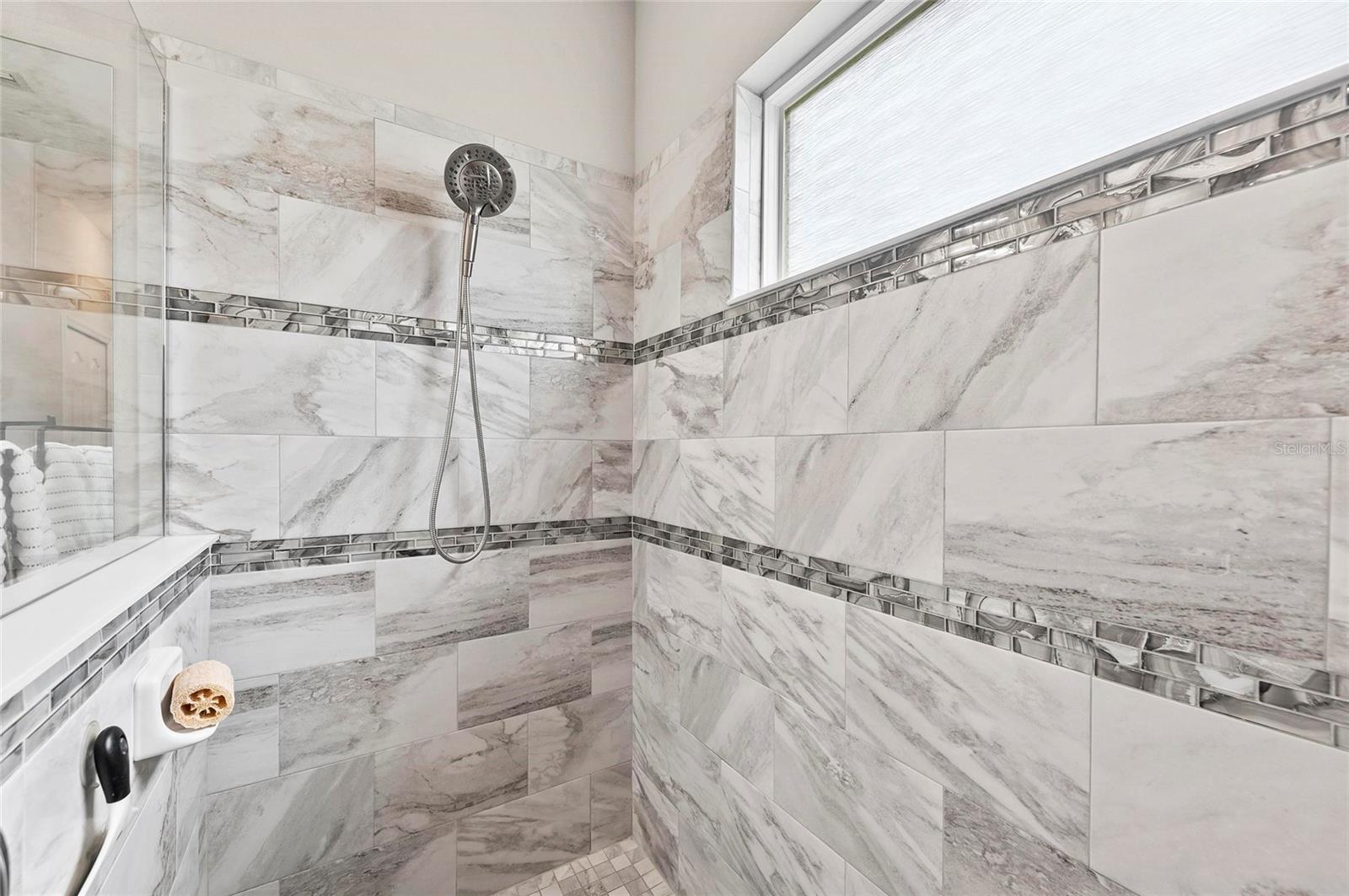 6908 WHITE WILLOW CT