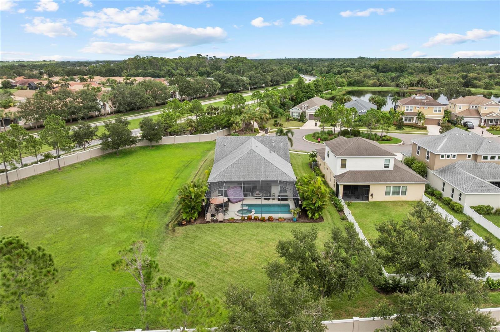 6908 WHITE WILLOW CT