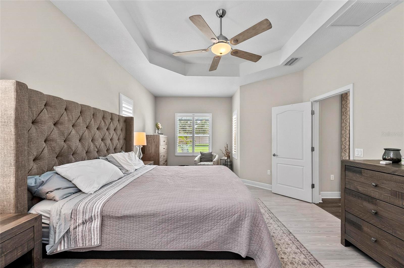 6908 WHITE WILLOW CT