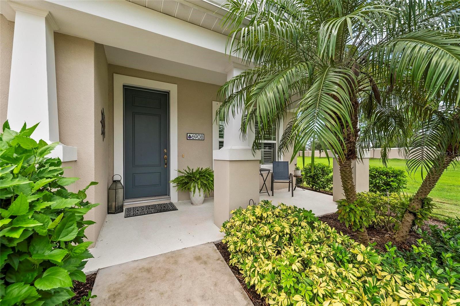 6908 WHITE WILLOW CT