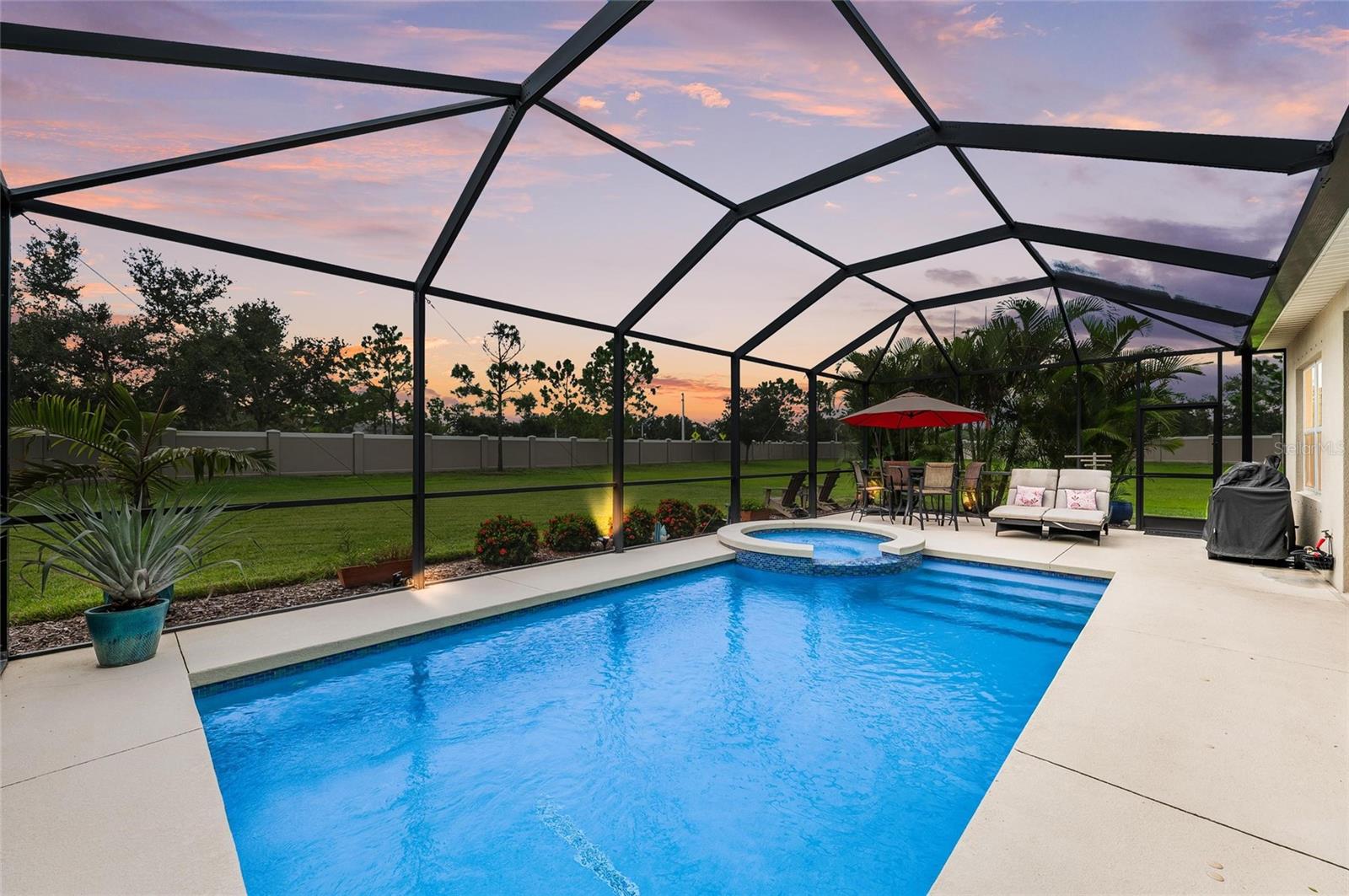 6908 WHITE WILLOW CT