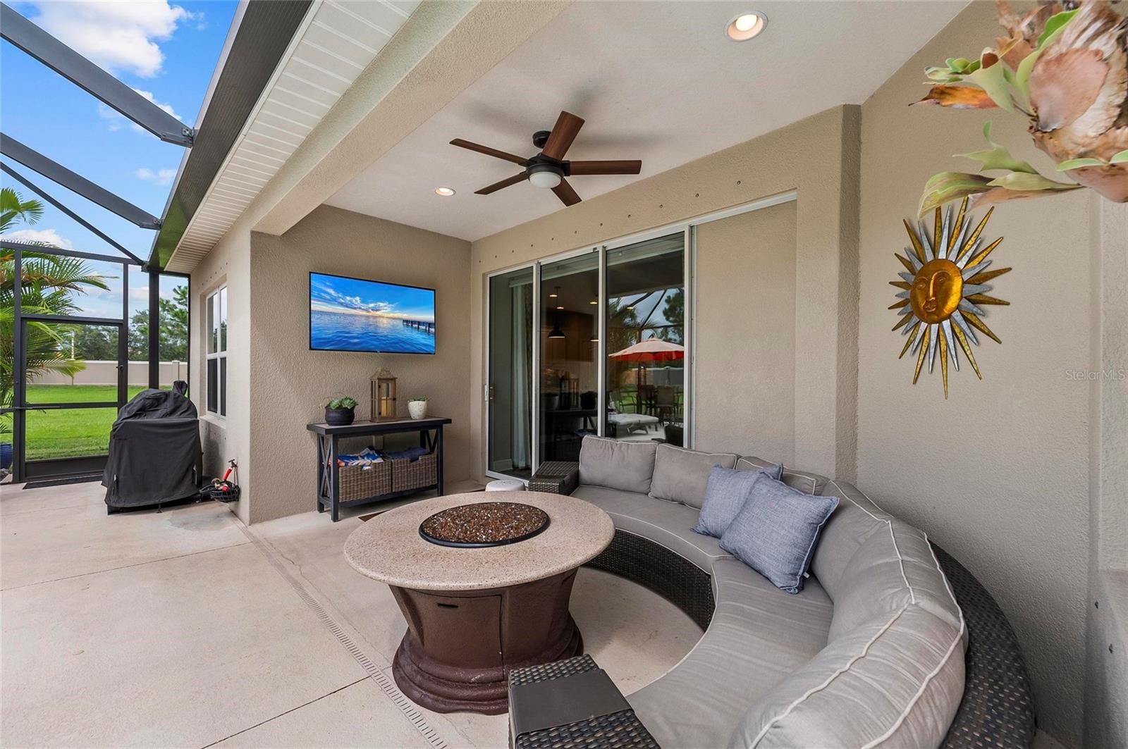 6908 WHITE WILLOW CT