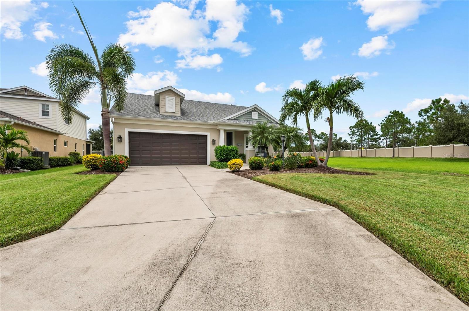 6908 WHITE WILLOW CT