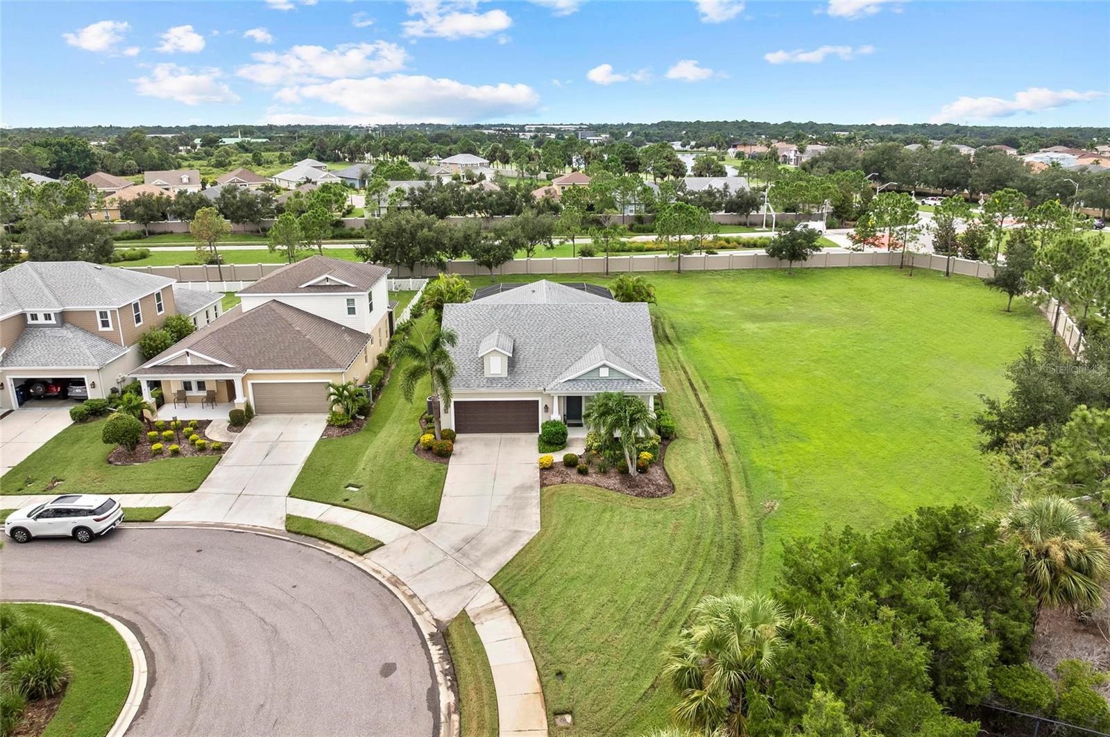 6908 WHITE WILLOW CT