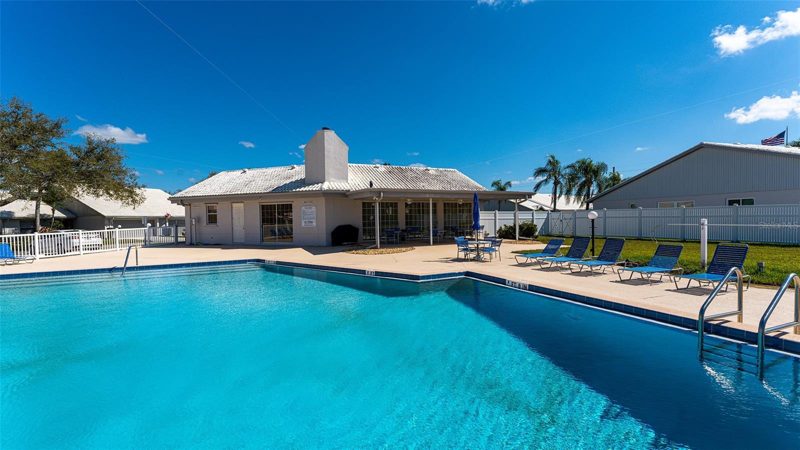 5366 CHRISTIE ANN PL #19