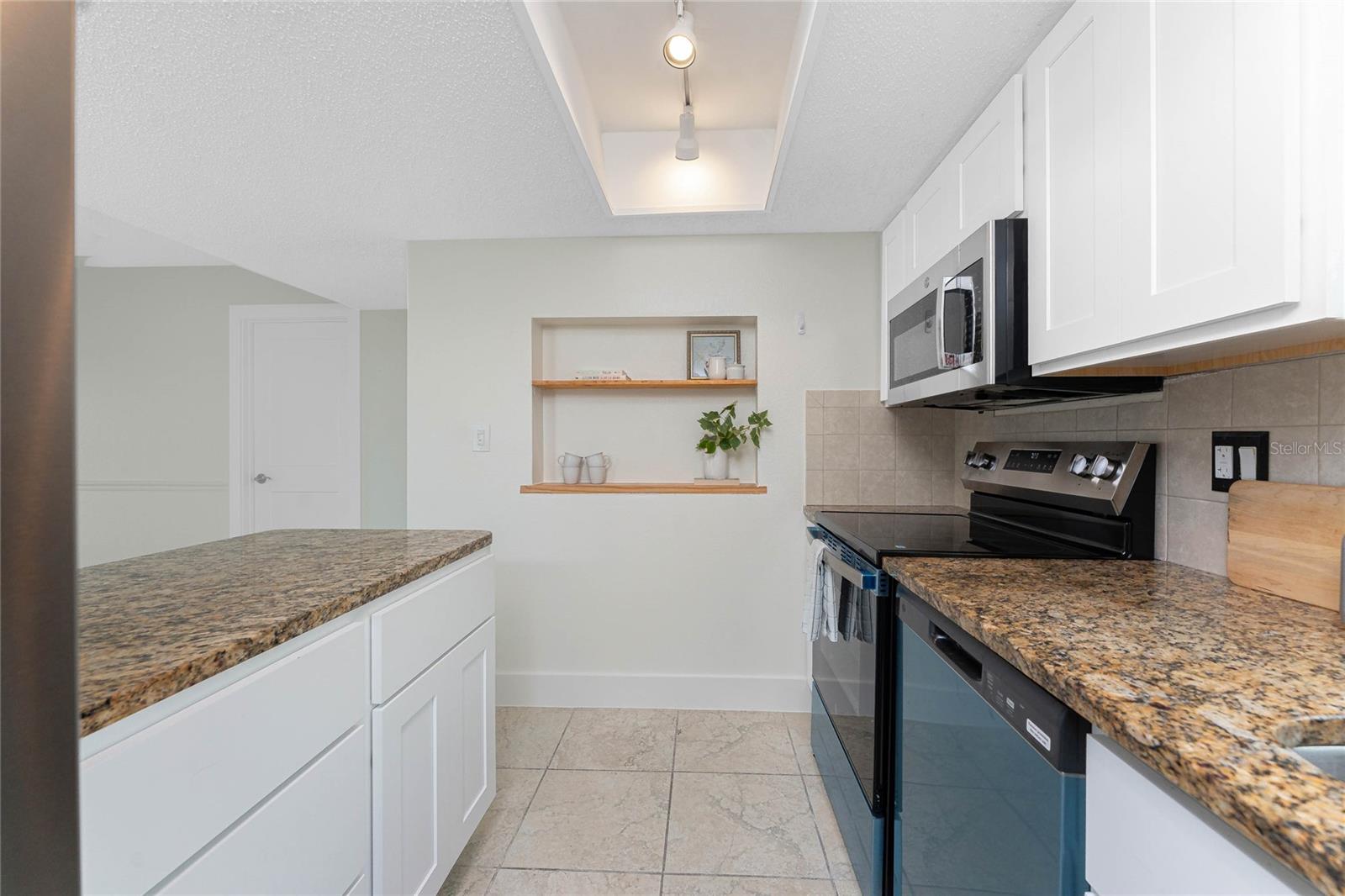 1080 BAL HARBOR BLVD #1A