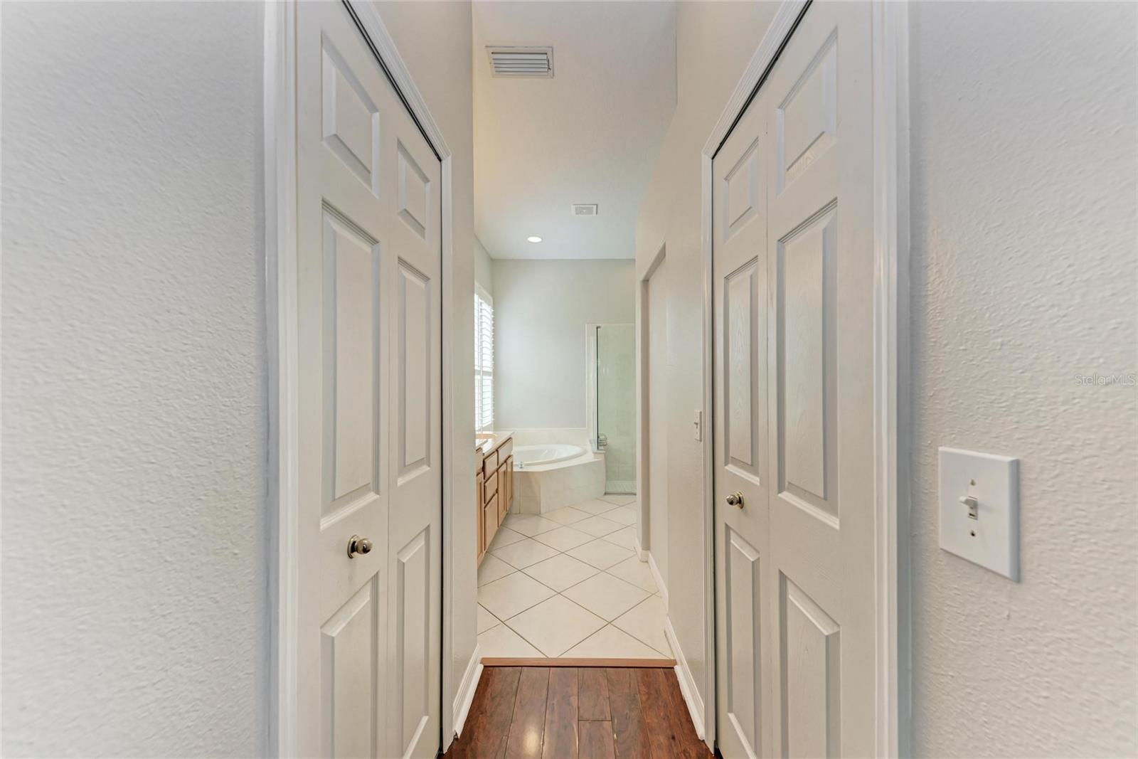 6422 BLUE GROSBEAK CIR