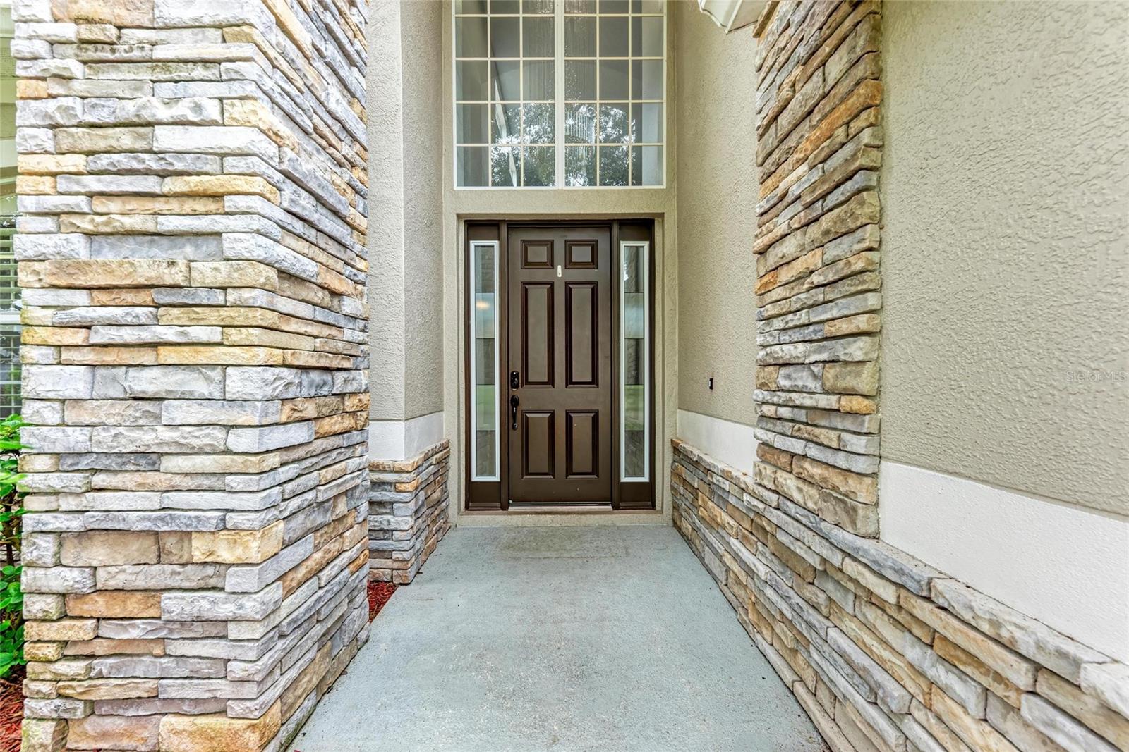 6422 BLUE GROSBEAK CIR