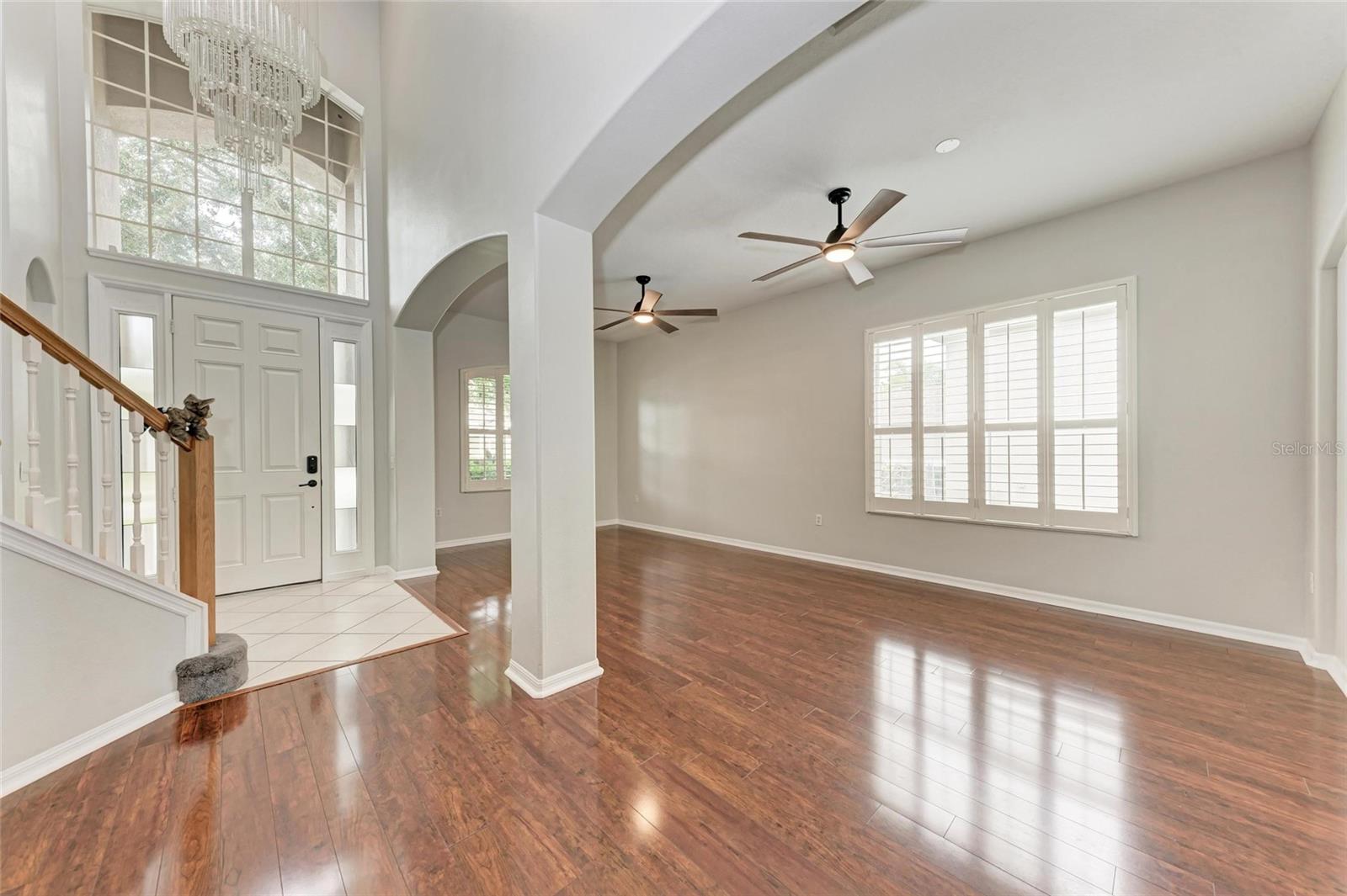 6422 BLUE GROSBEAK CIR