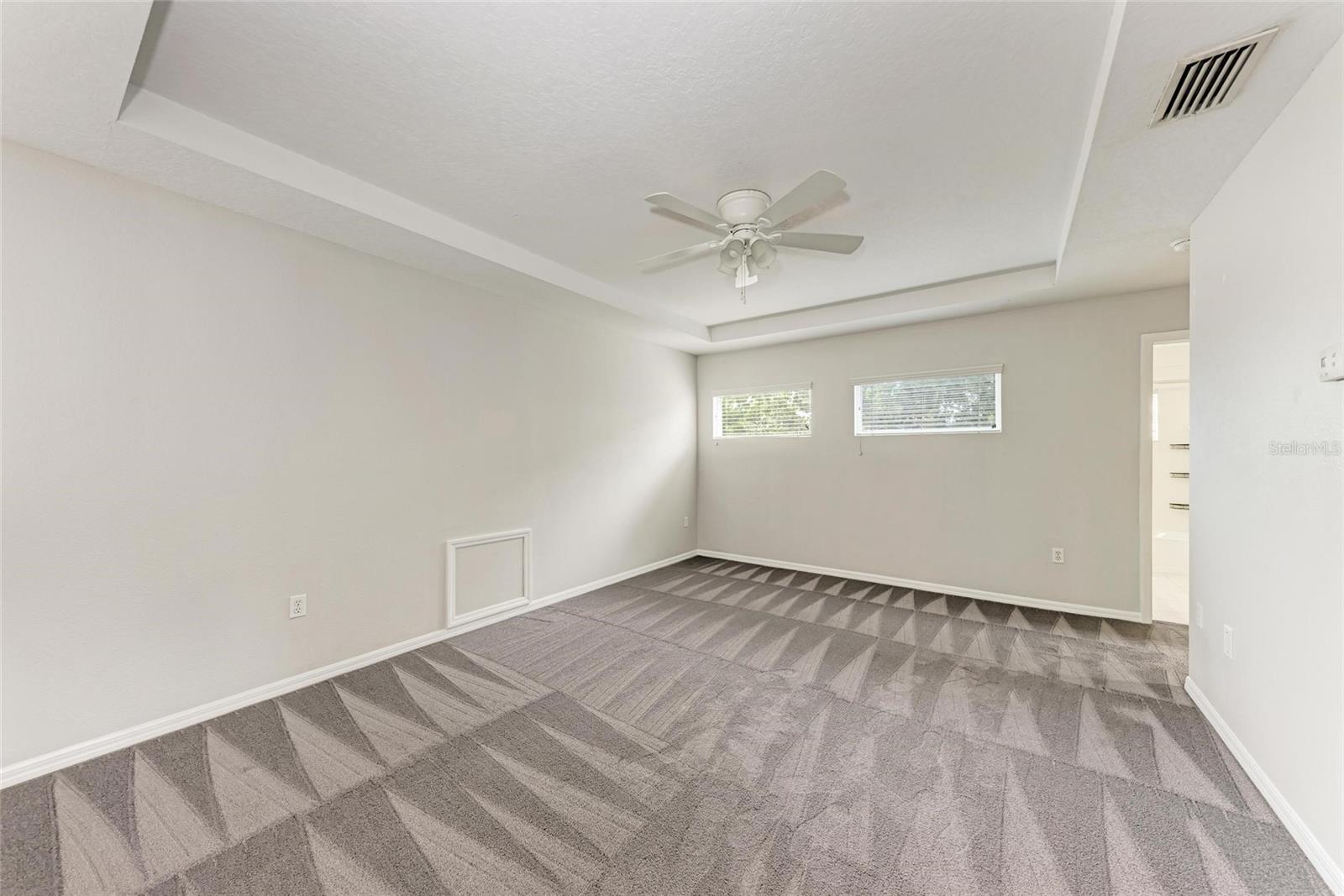 6422 BLUE GROSBEAK CIR