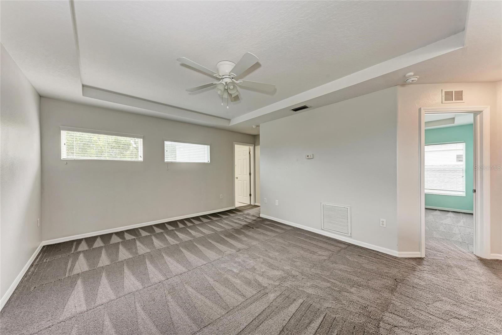 6422 BLUE GROSBEAK CIR