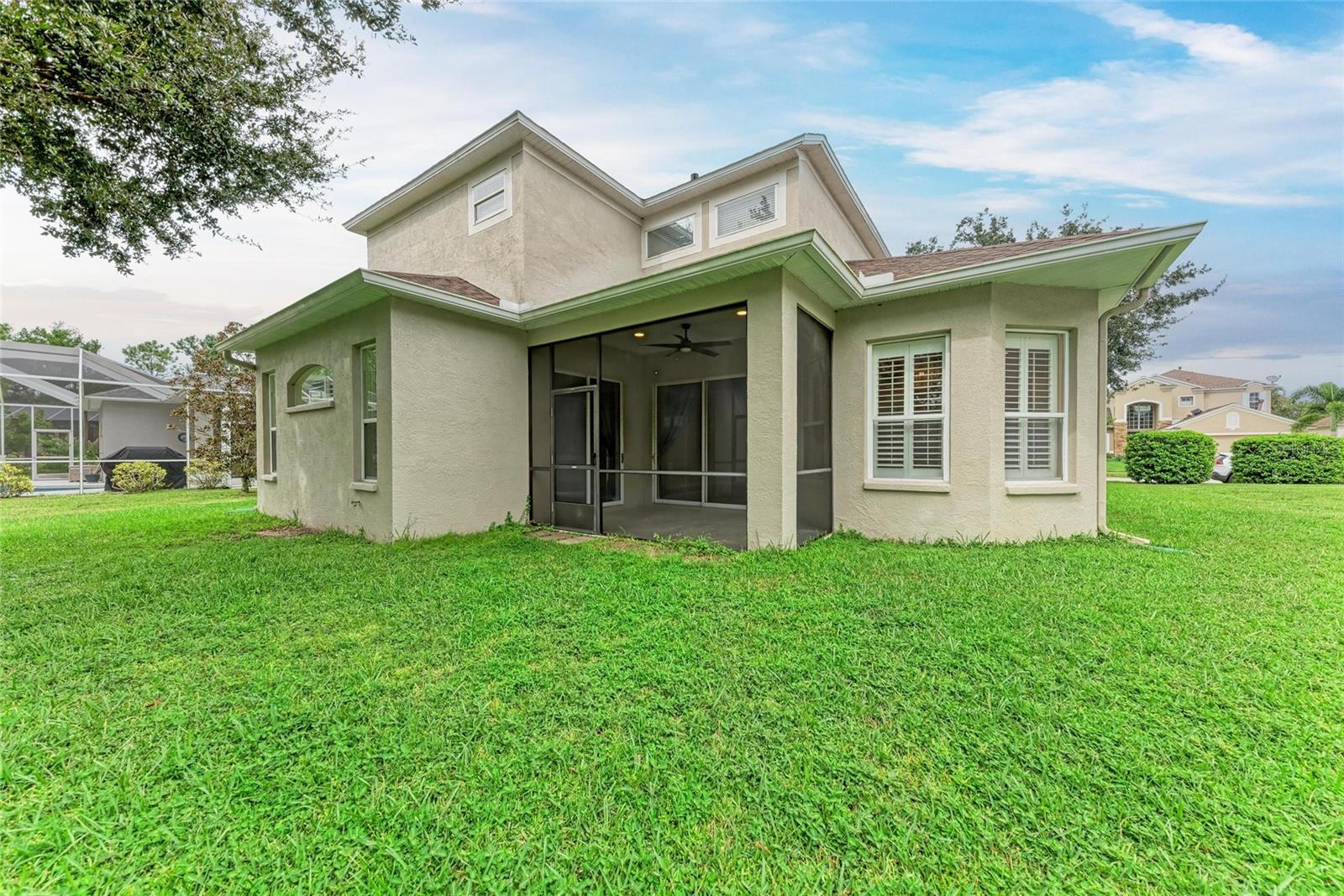 6422 BLUE GROSBEAK CIR