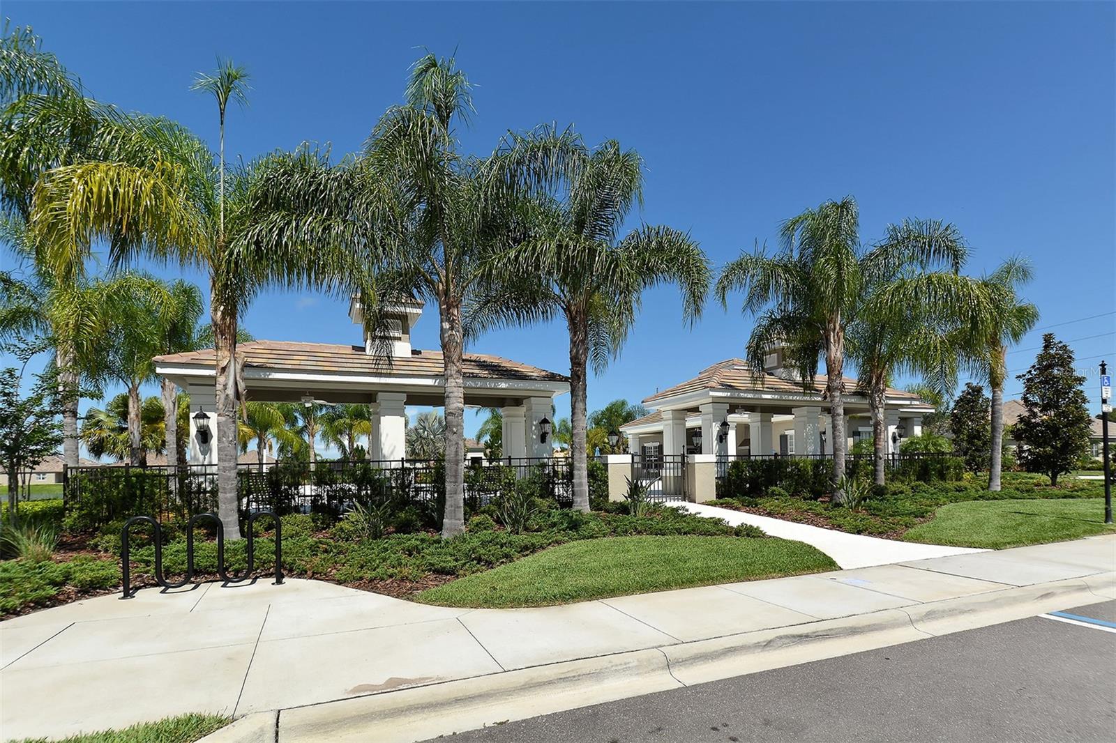 5034 MAYMONT PARK CIR