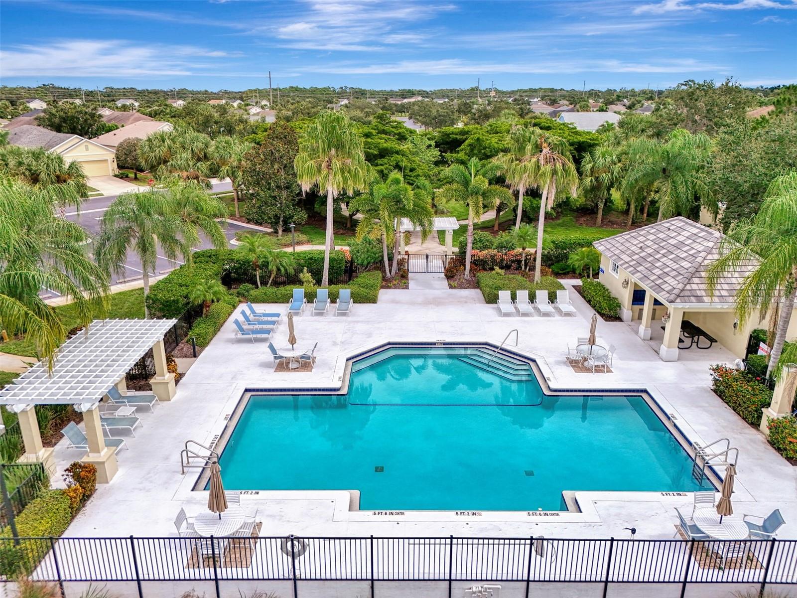 1434 BLUE HORIZON CIR