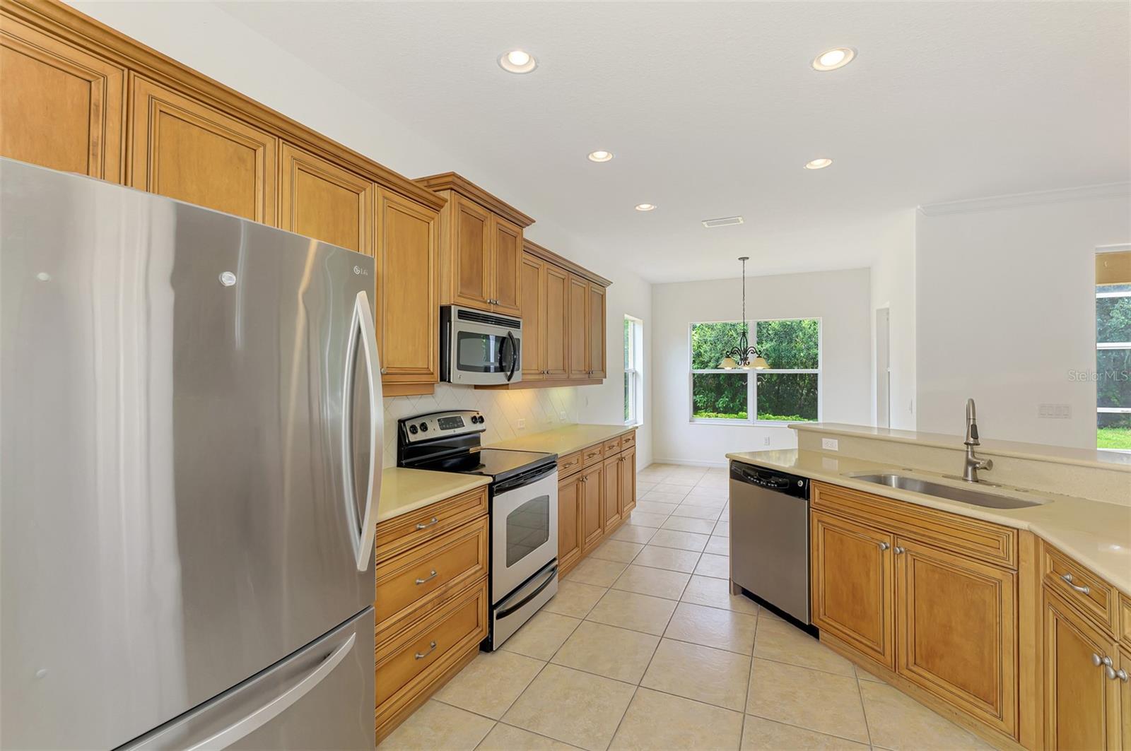 1434 BLUE HORIZON CIR