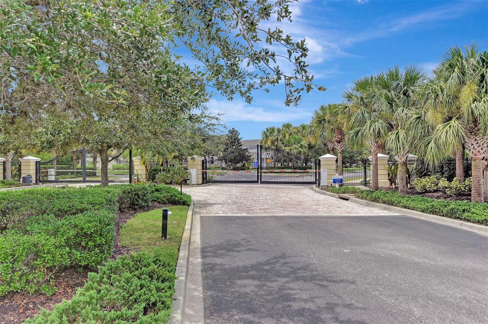 1434 BLUE HORIZON CIR