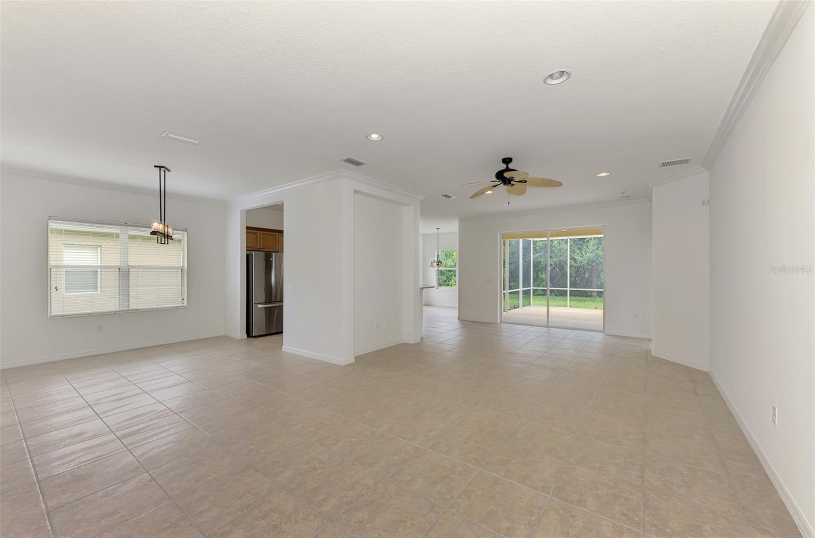 1434 BLUE HORIZON CIR