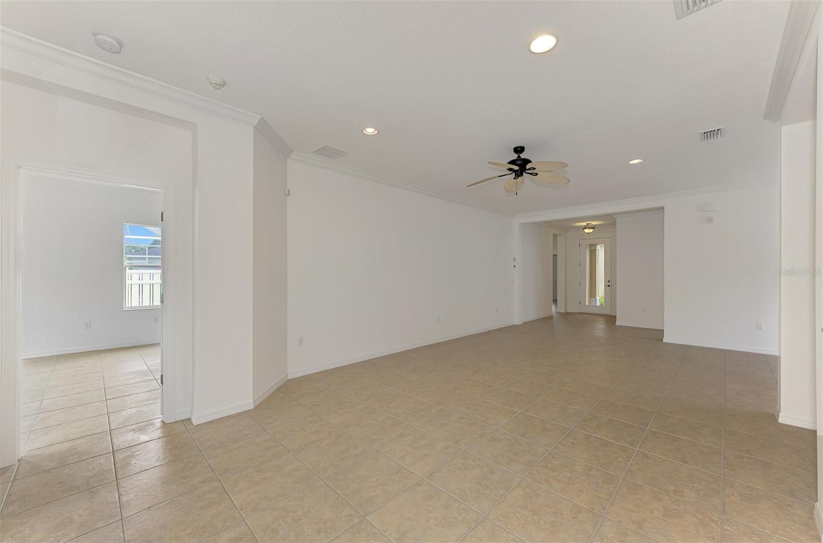 1434 BLUE HORIZON CIR