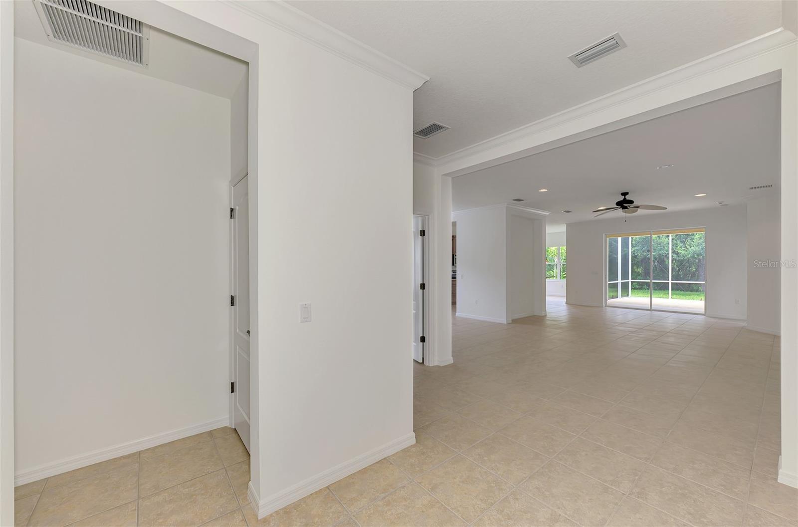 1434 BLUE HORIZON CIR