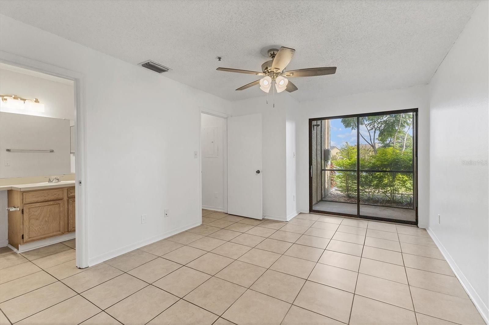 4029 CROCKERS LAKE BLVD #14