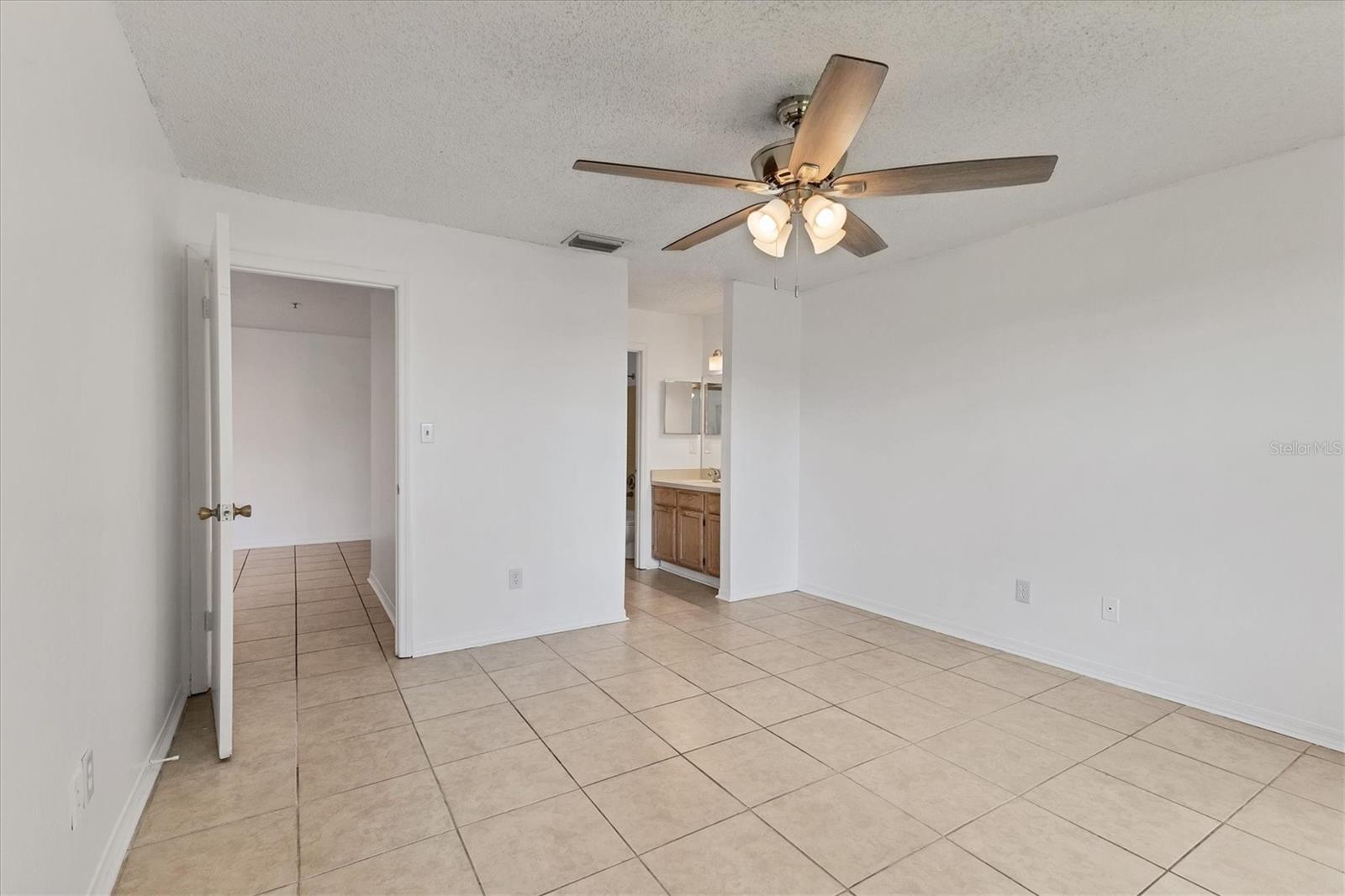 4029 CROCKERS LAKE BLVD #14