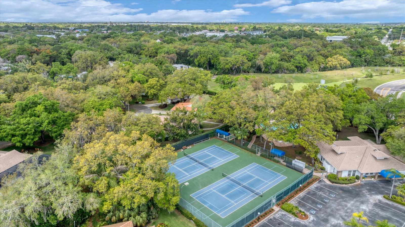 5621 GARDEN LAKES PALM