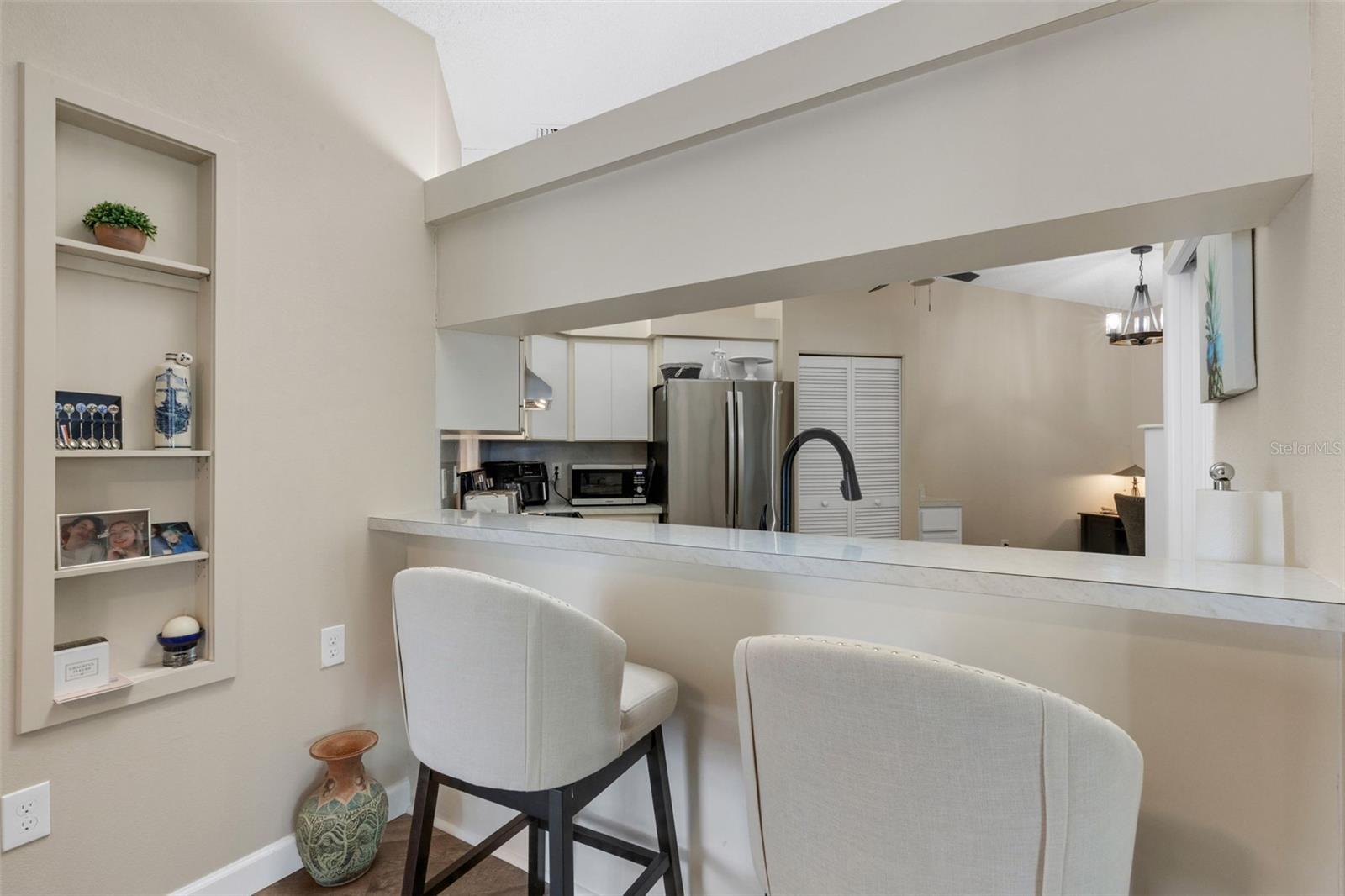 5621 GARDEN LAKES PALM