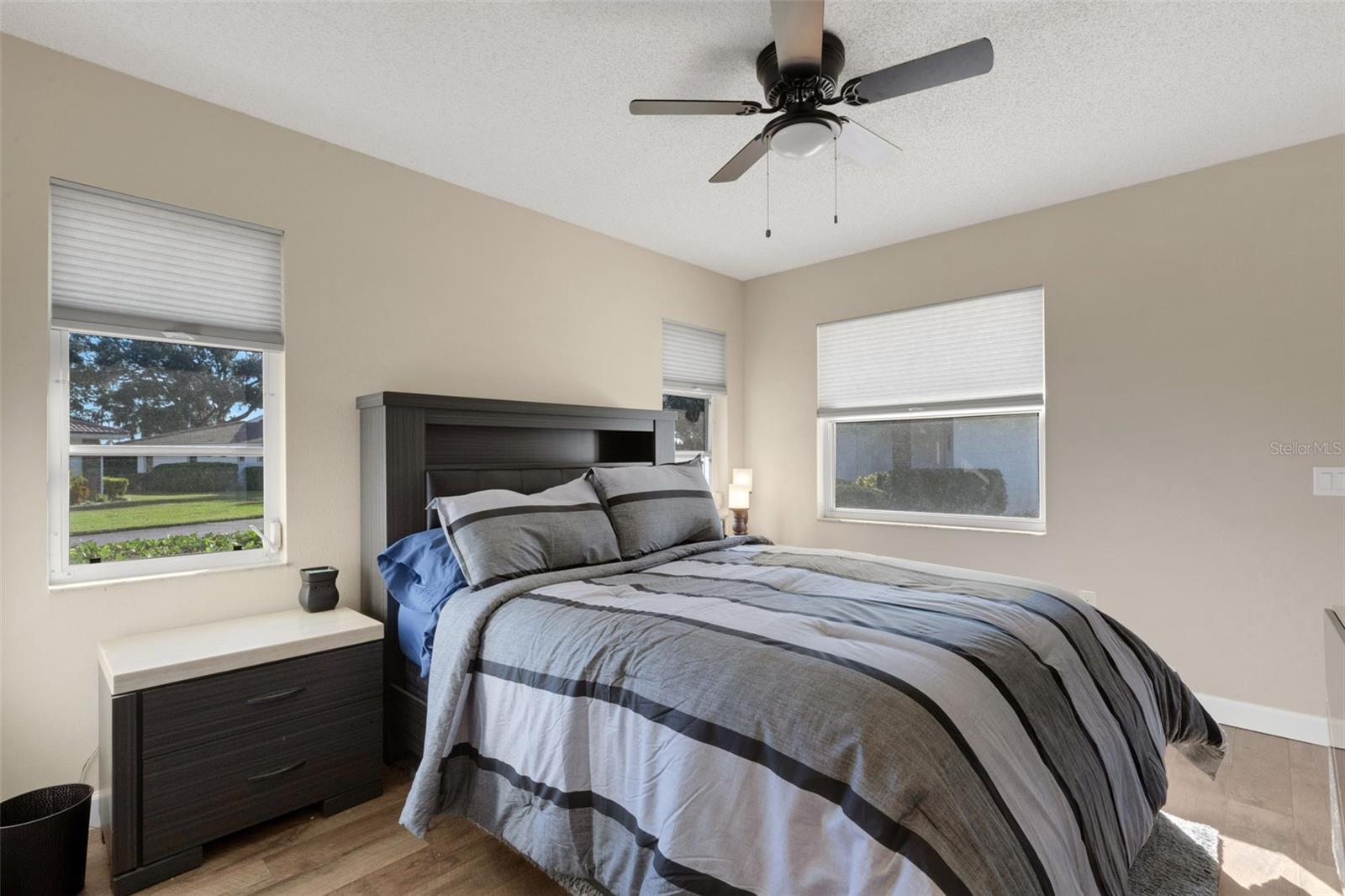 5621 GARDEN LAKES PALM