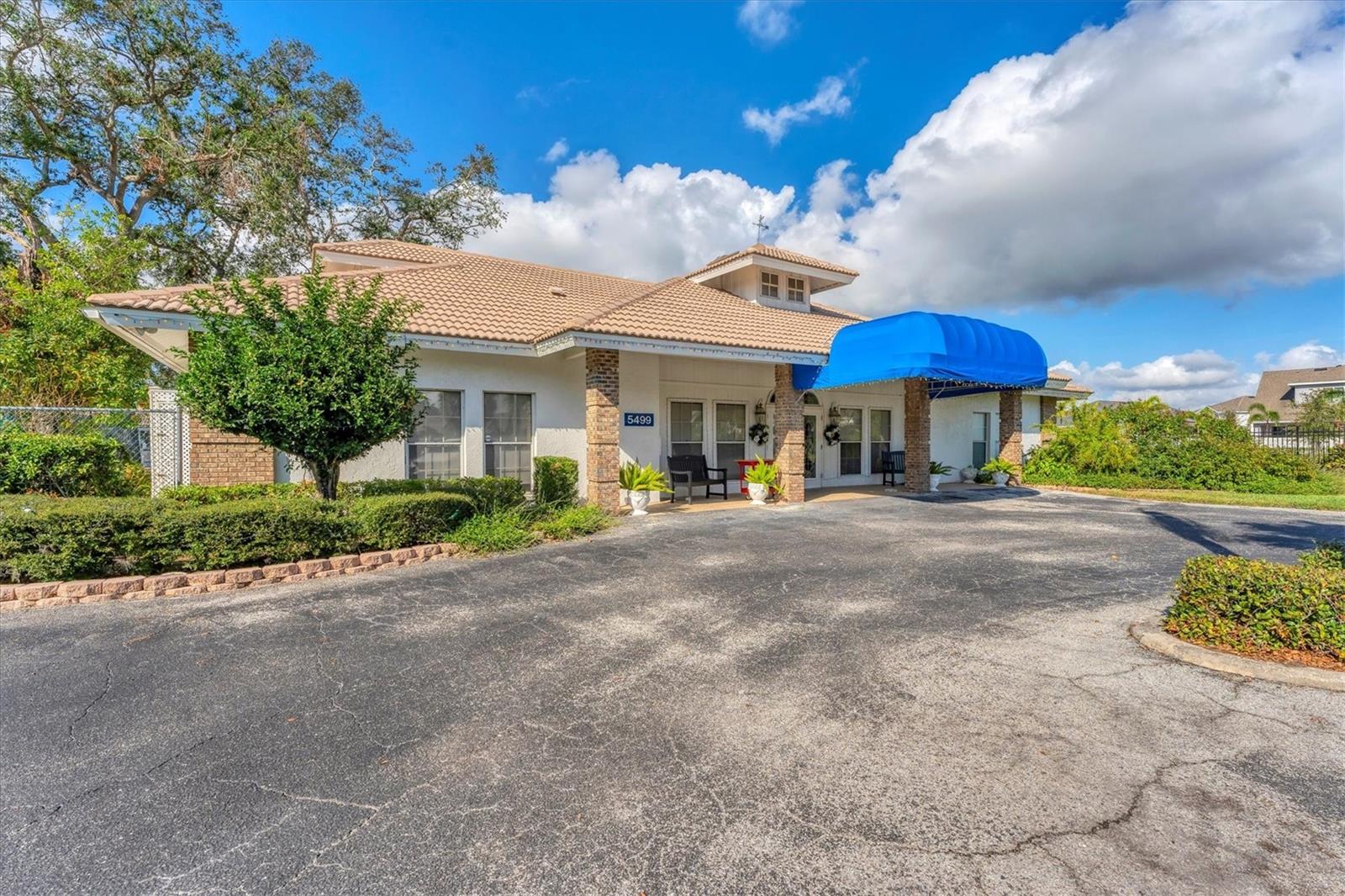 5621 GARDEN LAKES PALM