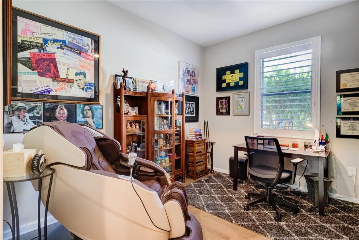 17148 HAMPTON FALLS TER