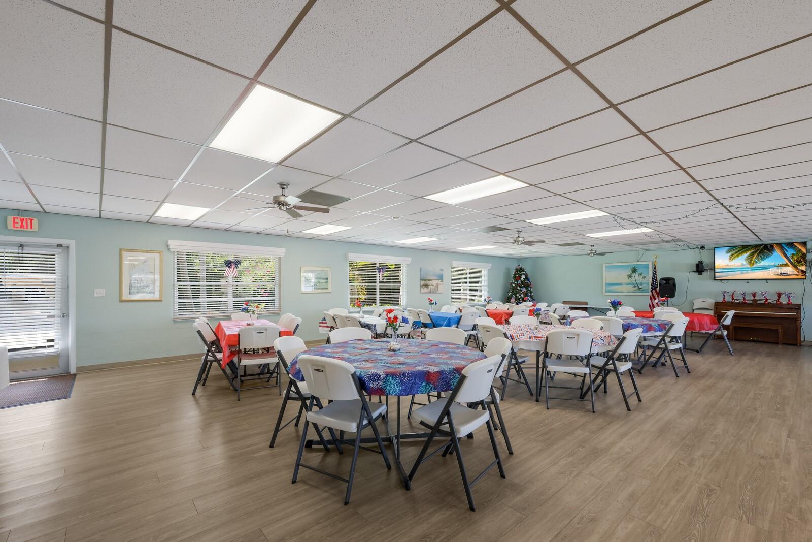 3272 LAKE BAYSHORE DR #515