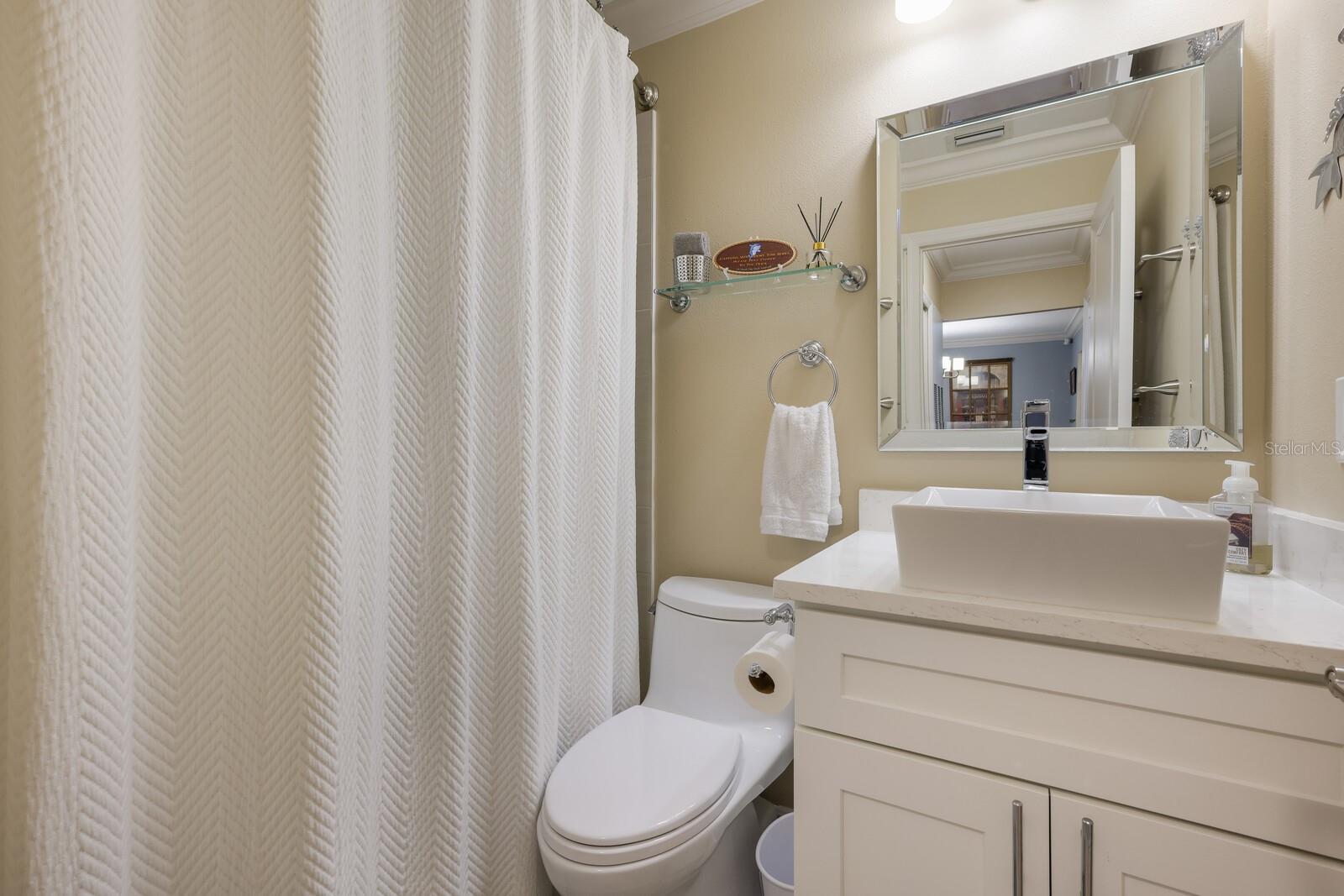 3272 LAKE BAYSHORE DR #515