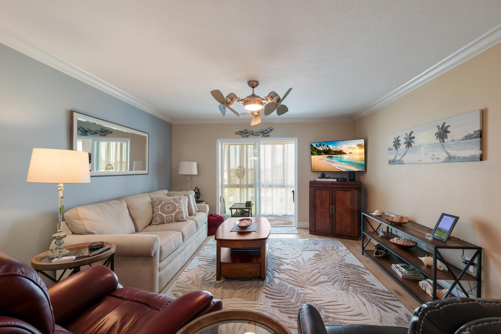 3272 LAKE BAYSHORE DR #515