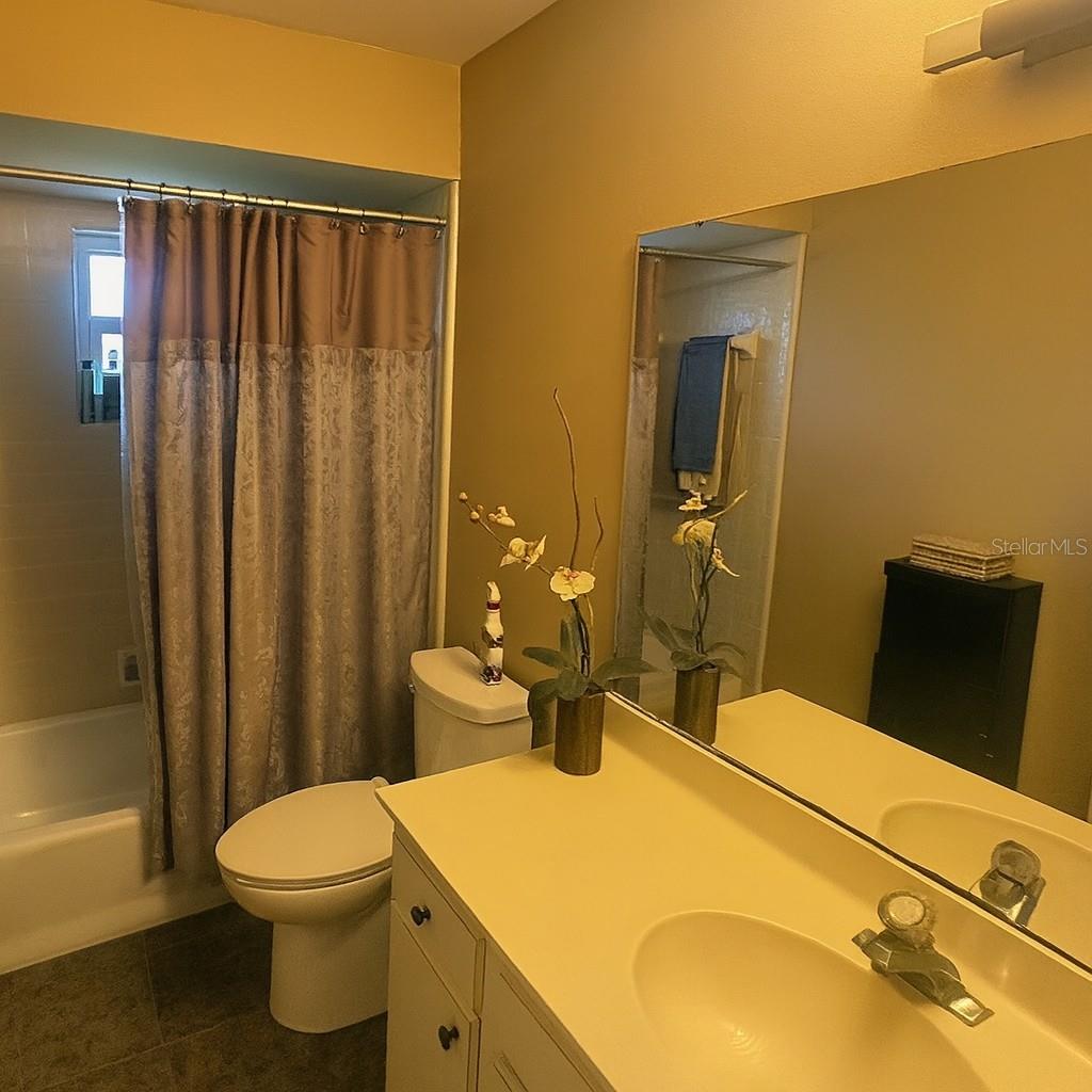 2609 66TH STREET CIR W #na