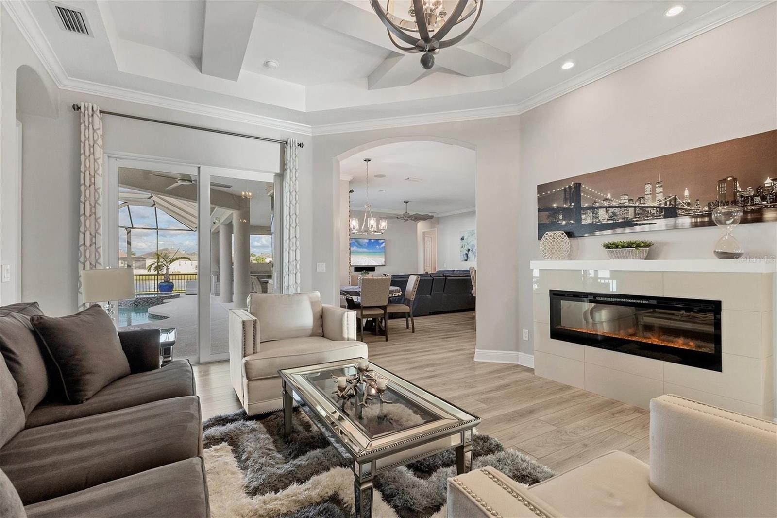 6261 CHAMPIONS ROW ST